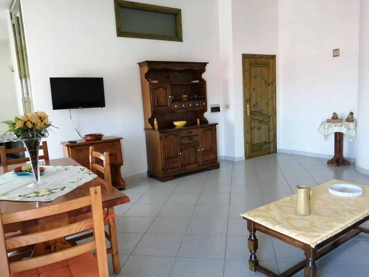 Appartamento Via Toscanini  Orosei